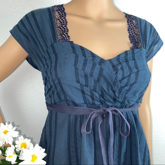 Anthro Edém & Esyllte Babydoll Peplum Blouse Top - Picture 5 of 12